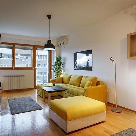 Yellow Lux Apartment Belgrado Exterior foto